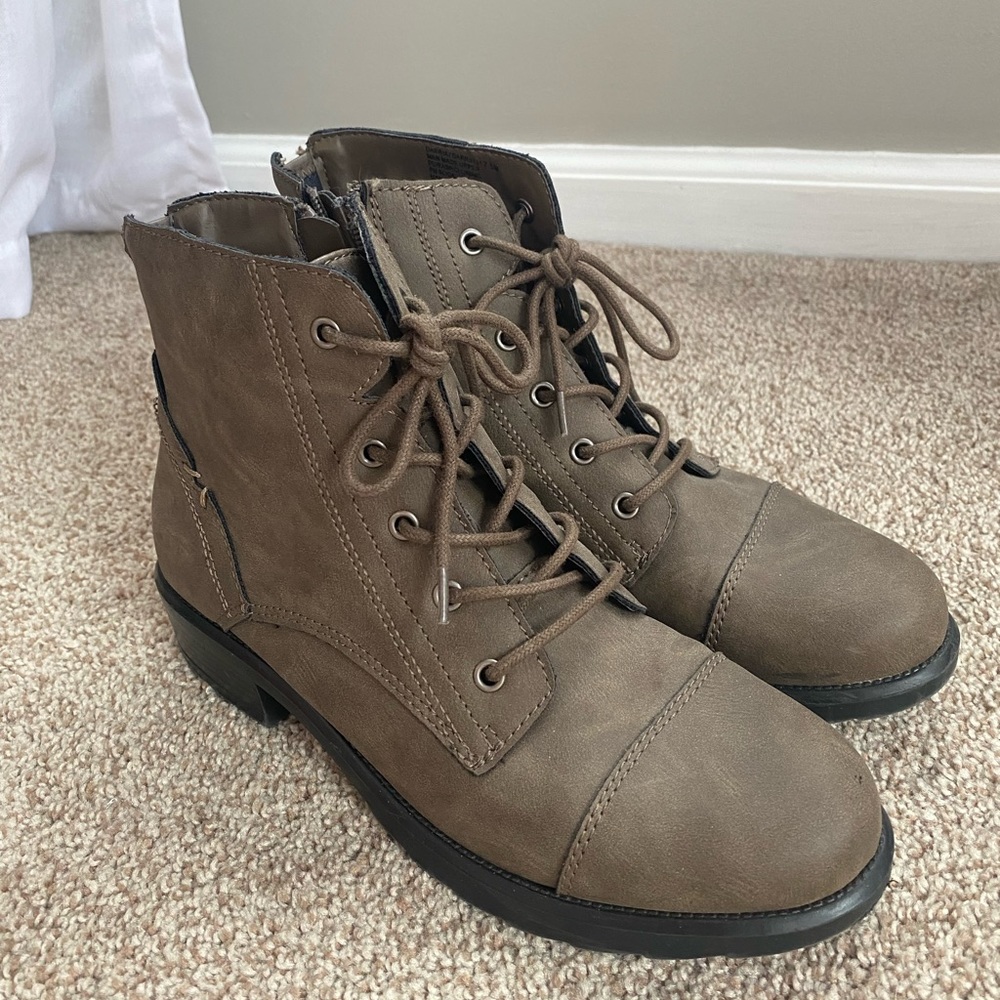 Madden Girl Boots